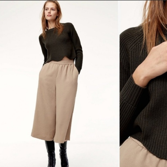 Aritzia WILFRED Sardou Scallop Hem Crop Sweater‎ - Picture 12 of 12